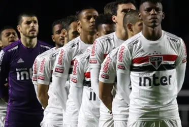 Jogadores do São Paulo perfilados