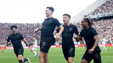 André Ramalho, Rodrigo Garro, Breno Bidon e André Carrillo. Foto: InstagramGastos Milionários em Transferências e a Busca por Reforços em 2025