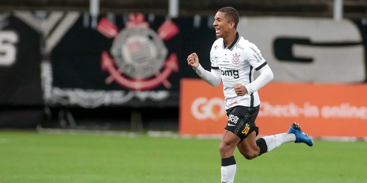 Atacante não deixou boa primeira impressão na equipe mineira