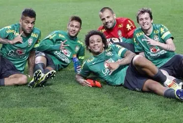 Brasil durante treino da Copa do Mundo 2014