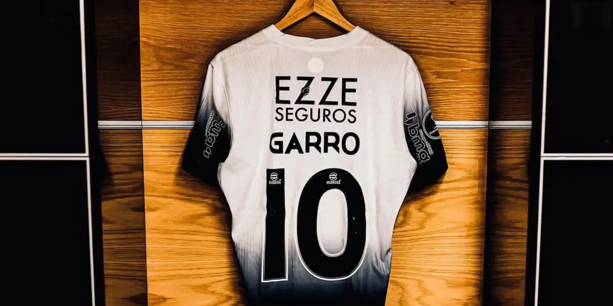 Camisa de Rodrigo Garro. Foto: Instagram