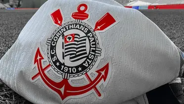 Clubes paulistas passam com problema no gramado antes do clássico