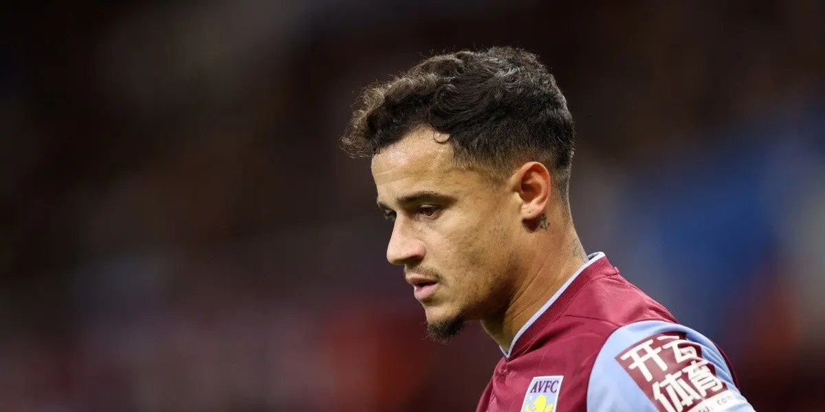 Com a chegada do novo treinador, meia perdeu espaço no clube