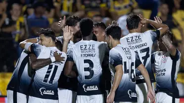 Elenco do Corinthians. Foto: Instagram