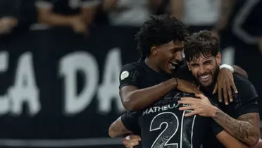 Elenco do Corinthians. Foto: Instagram