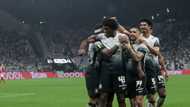 Elenco do Corinthians. Foto: Instagram