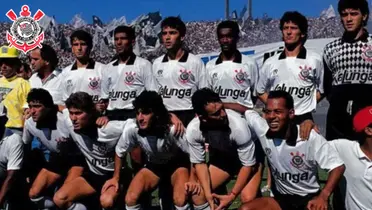 Elenco que conquistou o primeiro título brasileiro do Corinthians