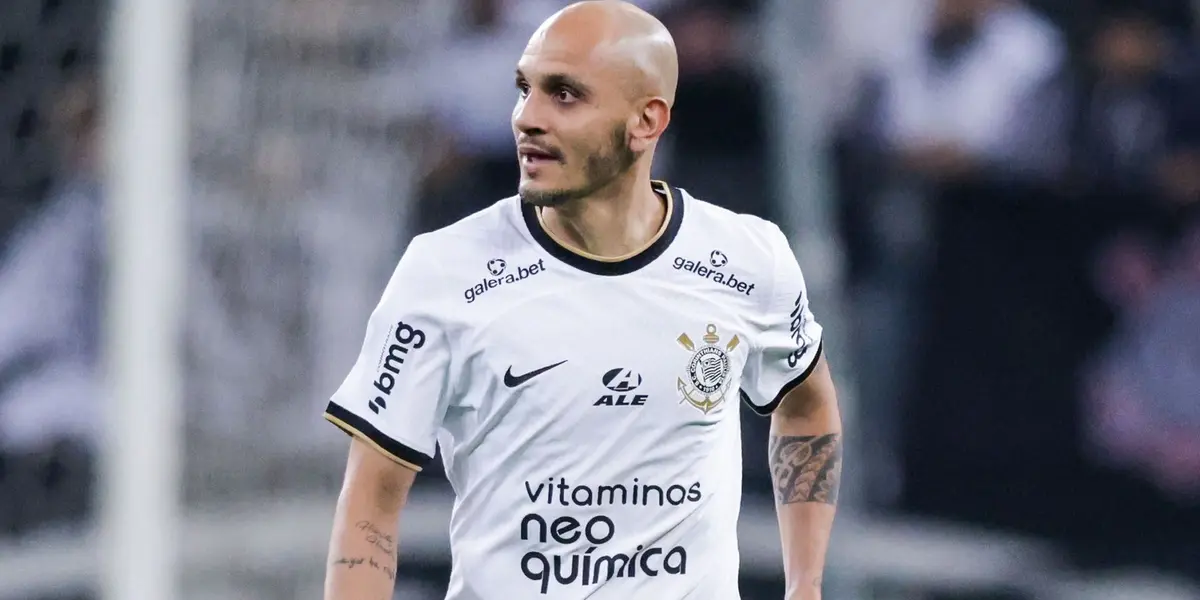 Enquanto Corinthians procura lateral, o atleta que faria essa função mas foi mandado embora sem motivo algum