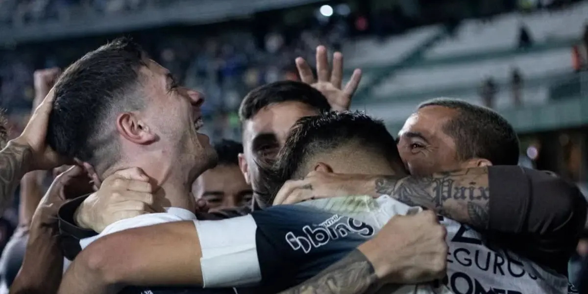 Equipe do Corinthians em comemoração de gol. Foto: Instagram