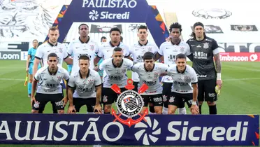 Equipe do Corinthians em partida do Paulistão