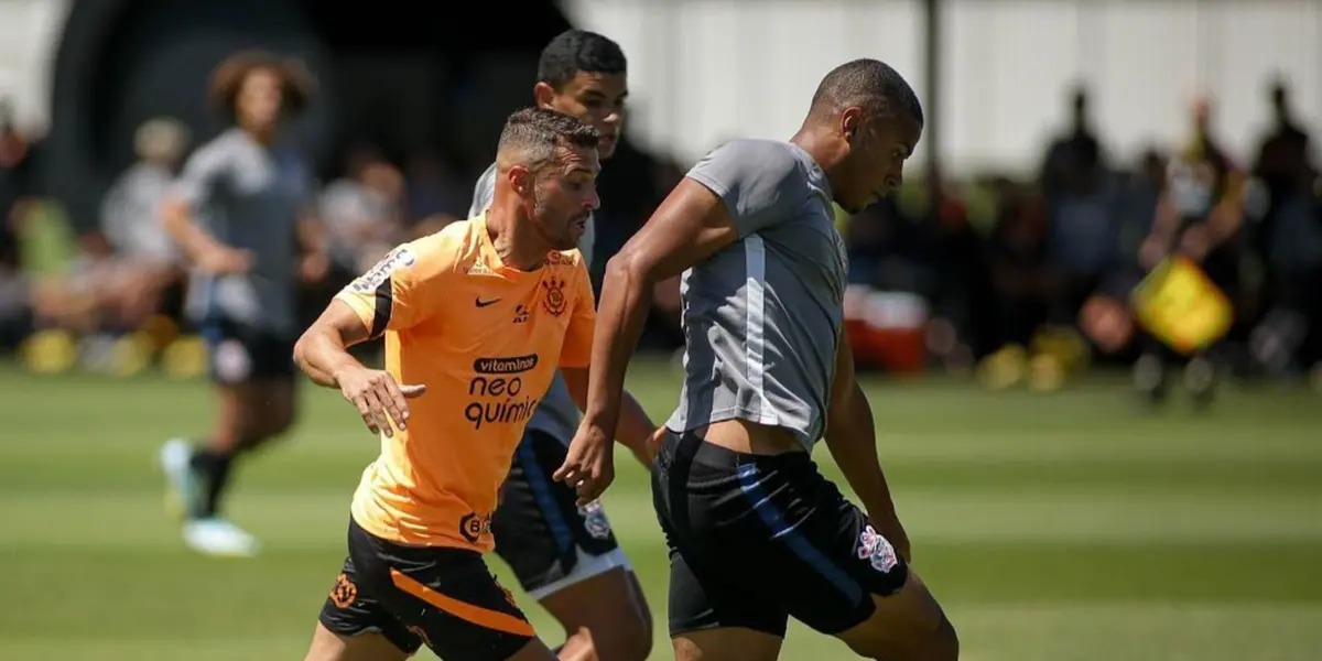 Equipe do Corinthians no CT do Timão. Foto: Instagram