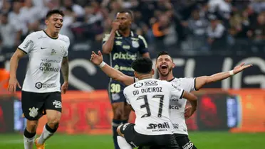 Jogador brilhou mais uma vez e ajudou o Corinthians a vencer
