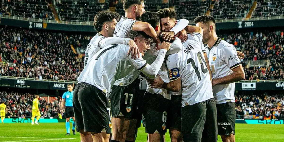 Jogador com passagem pelo Valencia pode jogar pelo Corinthians