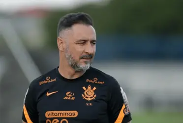 Jogador disse que o auxiliar Luís Miguel o mandou uma mensagem chamando para o Corinthians