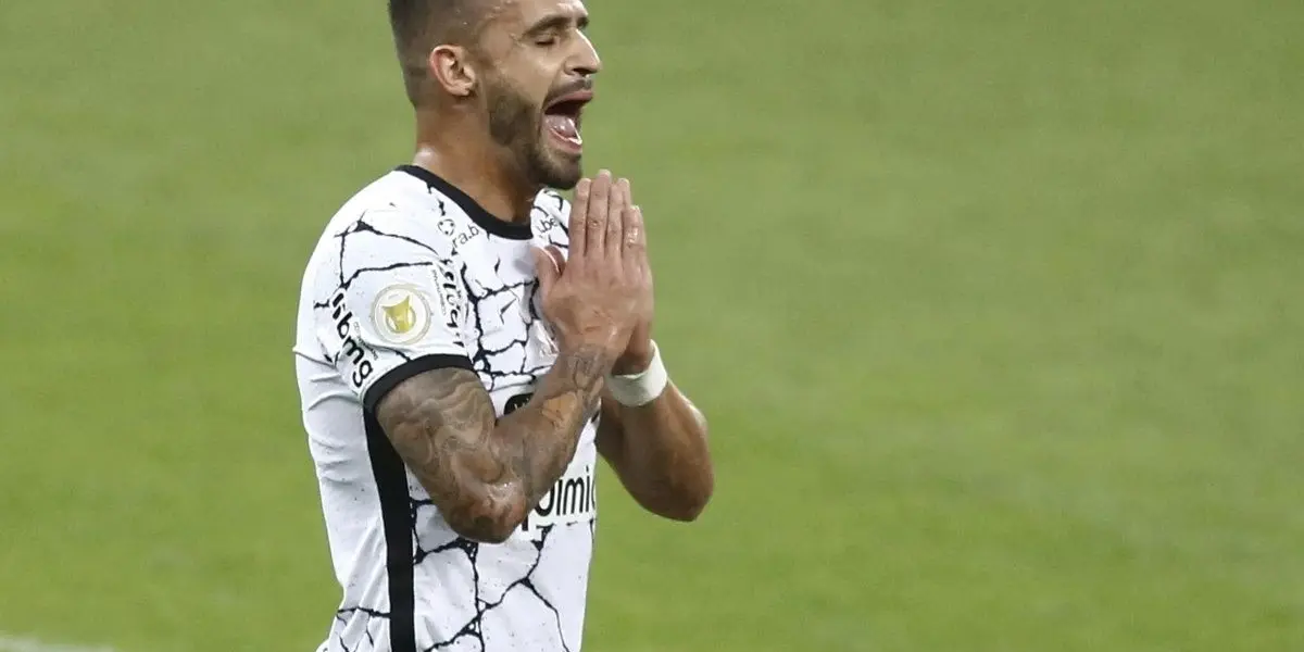 Jogador teve papel fundamental enquanto esteve em campo pelo Corinthians