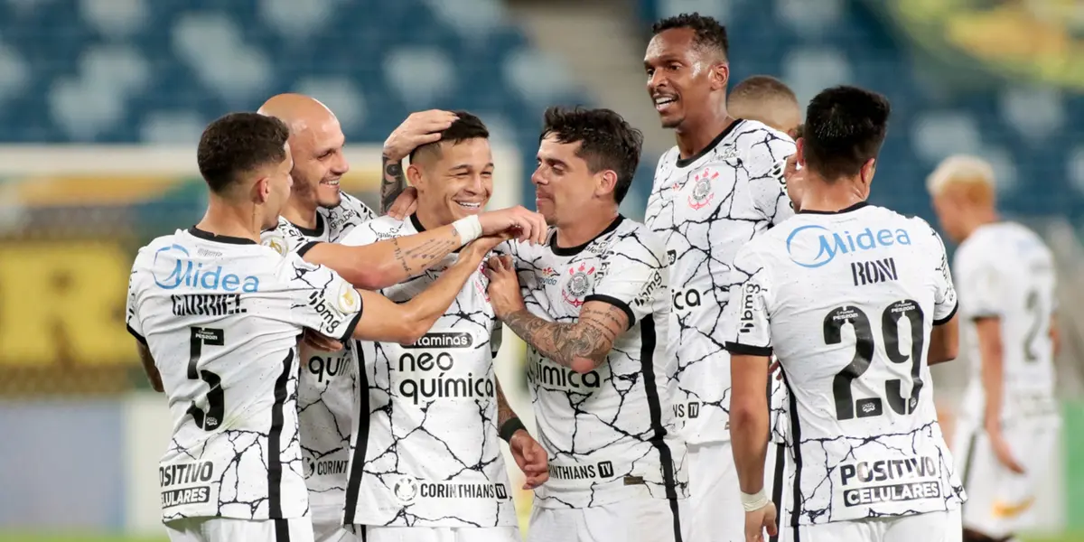 Jogadores do Corinthians comemoram