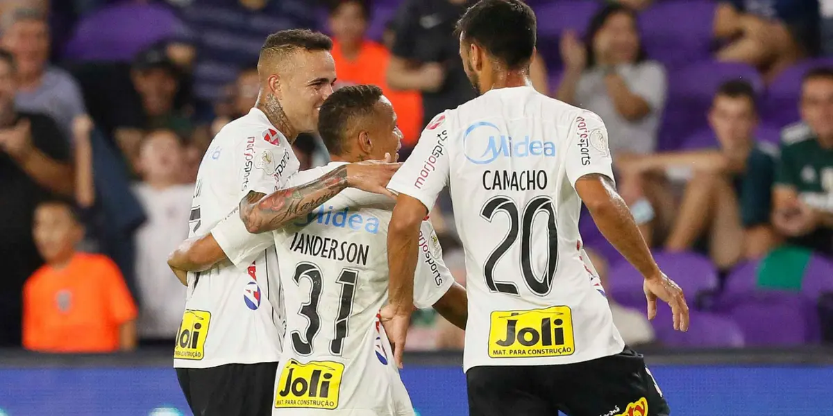 Jogadores do Corinthians comemoram