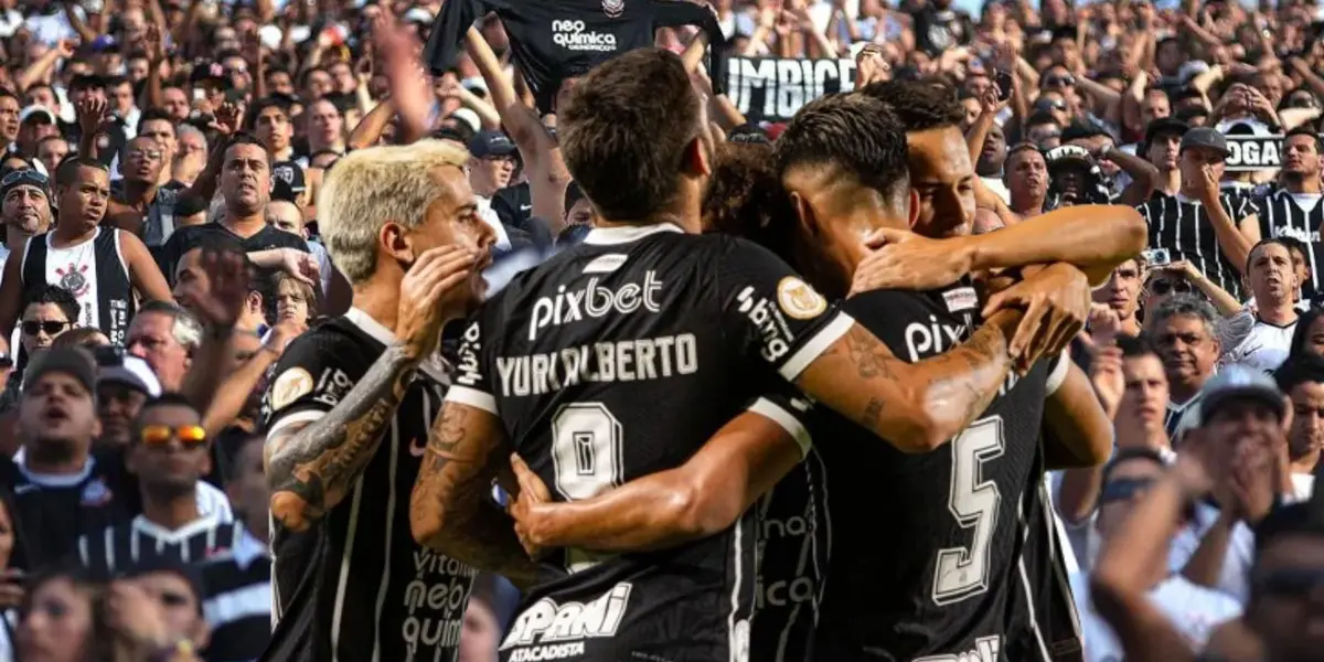 Jogadores do Corinthians comemoram