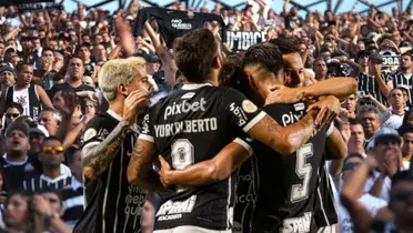 Jogadores do Corinthians comemoram