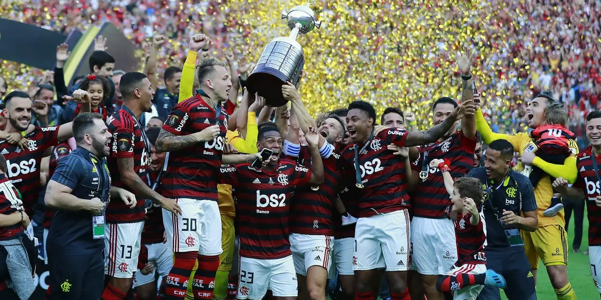 Jogadores do Flamengo comemoram conquista da Libertadores em 2019