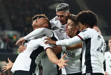 Jogadores do Fulham comemoram
