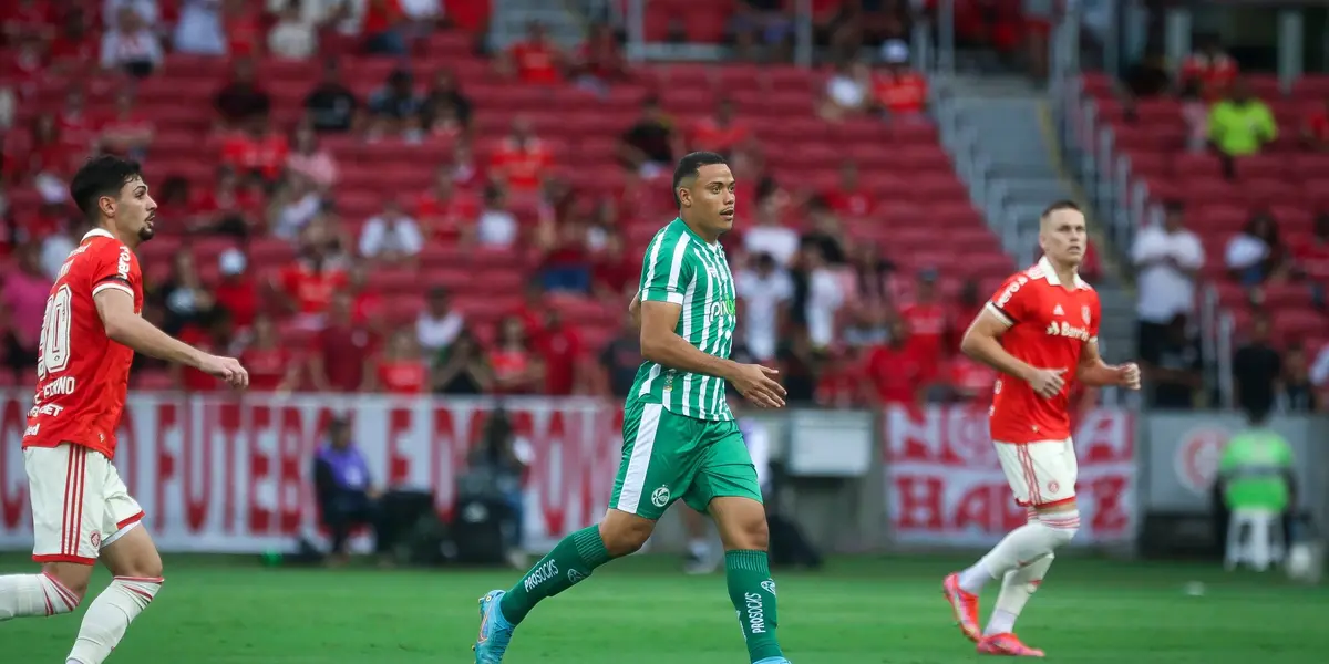 Meio-campista fez ótima temporada na Série B em 2022