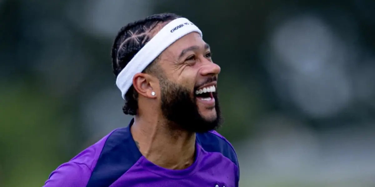 Memphis Depay em treinamento no CT do Corinthians. Foto: Instagram