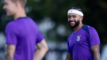 Memphis Depay em treino no CT do Corinthians. Foto: Instagram