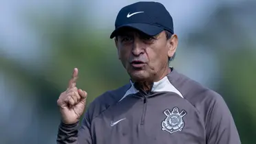 Ramón Diaz faz criticas pontuais sobre a atuação do Corinthians