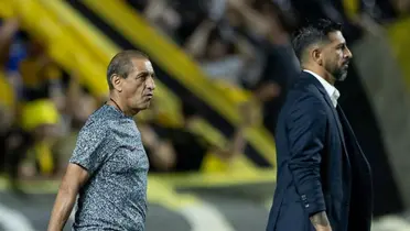 Ramón Díaz, técnico do Corinthians, e Emiliano Díaz, auxiliar técnico do Corinthians. Foto: Instagram