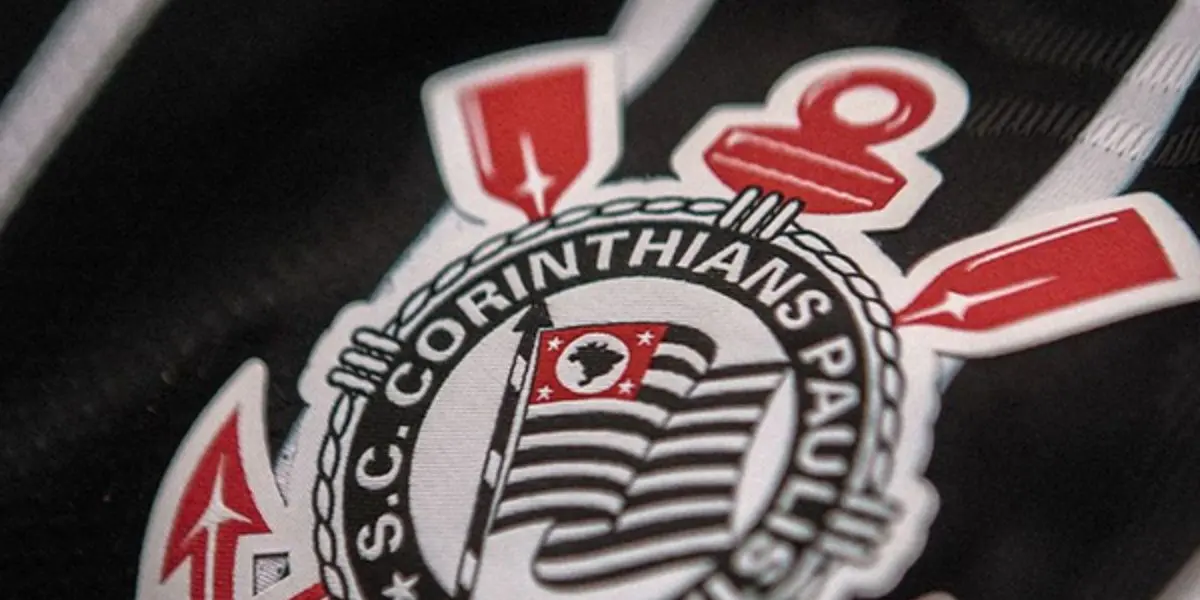 Foi revelada através de vazamento a terceira camisa do Corinthians comemorativa