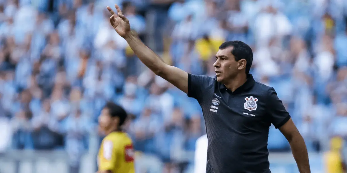 Técnico foi campeão do Campeonato Brasileiro com o Corinthians em 2017