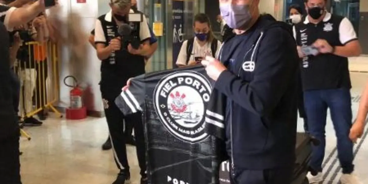 Treinador ainda tem situação indefinida