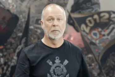 Treinador ficará a frente do Timão na próxima temporada