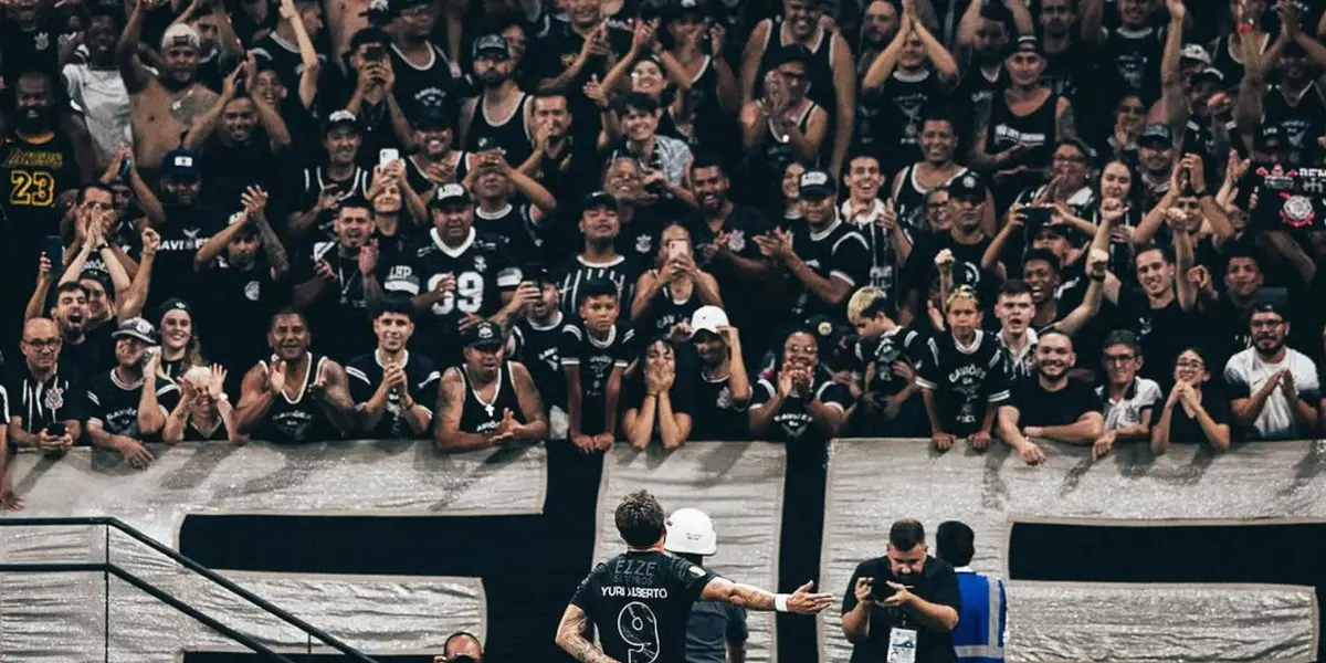 Yuri Alberto em frente a torcida do Coirnthians. Foto: Instagram
