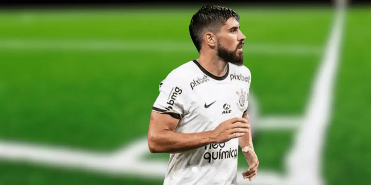 Zagueiro entrou na partida no segundo tempo